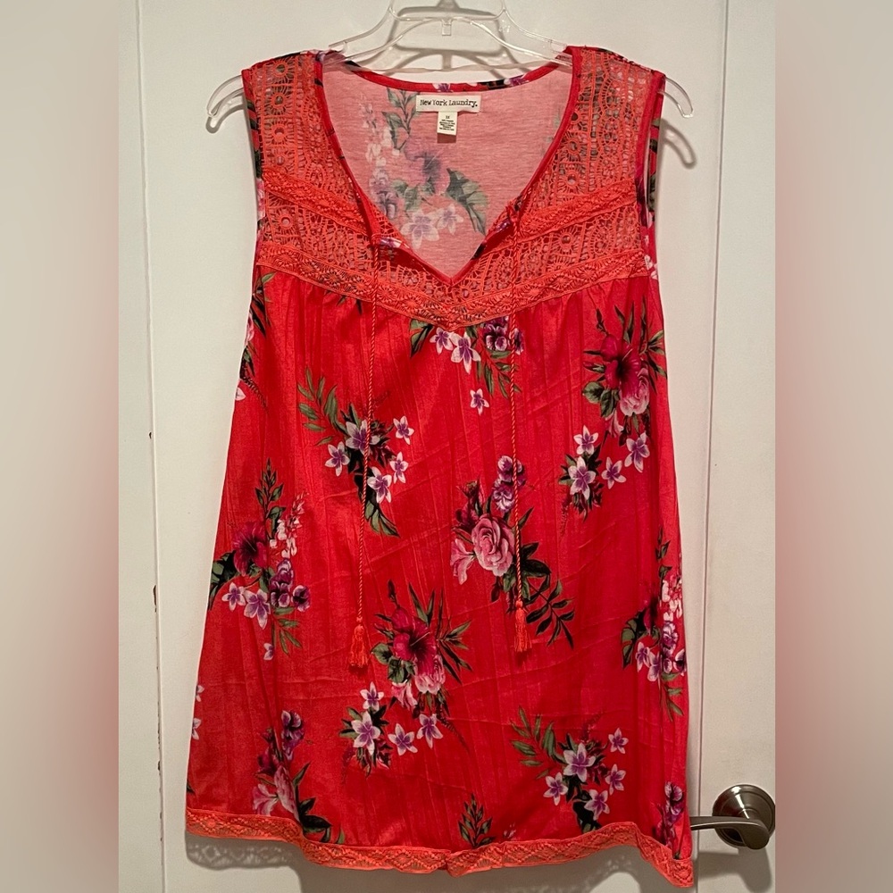 ☀️2/$20 New York Laundry Bright Floral Tank | Lace Tassels | Boho Summer | 3X
